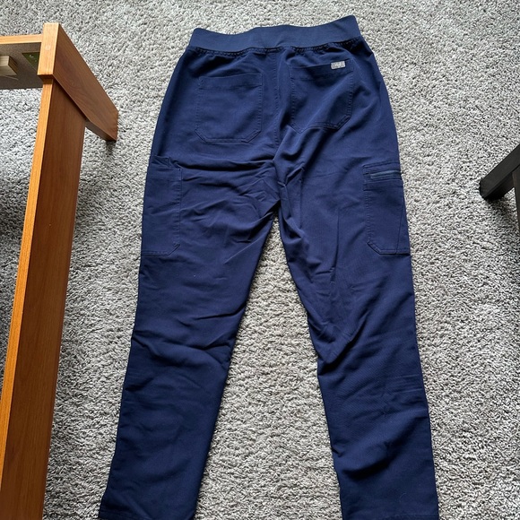 Figs Women’s High Waisted Navy Blue Scrub Pants - Picture 3 of 3